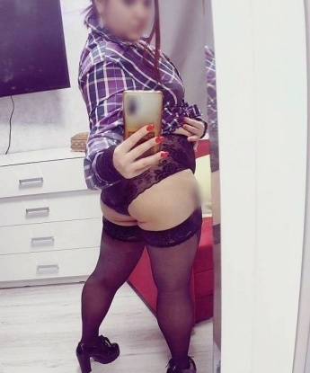 Диночка